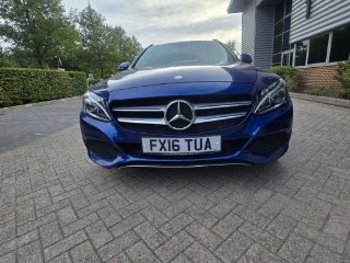 /photos/10389/041748a5-00a9-40f5-94d3-f7ea59fd7aab_i320x240.jpg