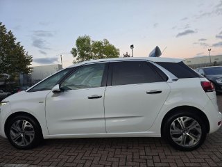 /photos/10389/2948c94b-7024-40b8-9413-6aab0d976dab_i320x240.jpg