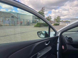 /photos/10389/38bd7de5-15b3-4a01-936a-44b243404b75_i320x240.jpg