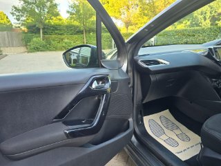 /photos/10389/6402d715-daf6-4ad8-a1b4-9c46b263d380_i320x240.jpg