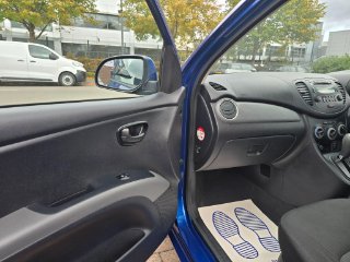 /photos/10389/8cc4415d-df6c-4c5b-8e6b-1220468c7c36_i320x240.jpg