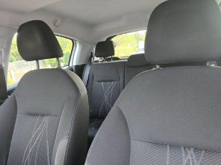 /photos/10389/e9e86d8b-8fc3-4d2b-acaa-d164c5c185d5_i320x240.jpg