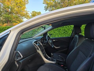 /photos/10389/f19c4d0a-4046-497f-aaff-165db4afd8c8_i320x240.jpg